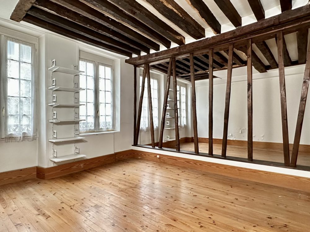 2 PIÈCES À RÉNOVER 64M2 - RUE PRINCESSE PARIS 6